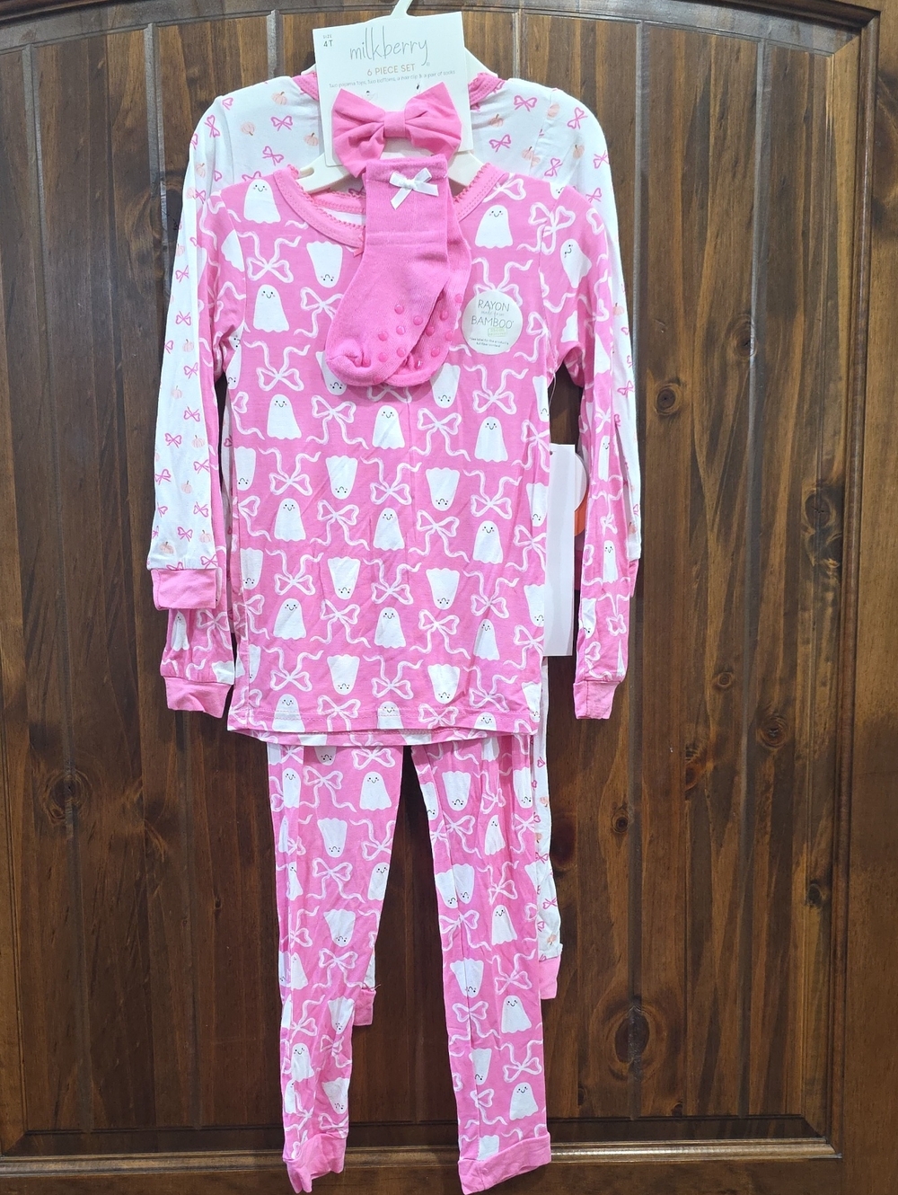 Milkberry Pink Girls' Ghost & Bow Pajama Set with Socks
